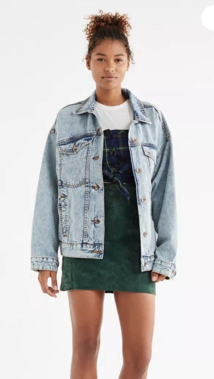 BDG Urban Outfitters Acid Wash Oversized Jean Jacket Blue Size Small